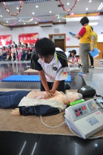上海市红十字会举办2016年青少年红十字应急救护比赛 - 红十字会