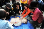 浦东新区金杨新村街道：开启AED救命神器 - 红十字会