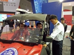 “智能互联+四轮独立驱动电动车”受到国际友人的关注 - 上海海事大学