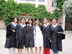 毕业季和同学们合影 - 上海海事大学
