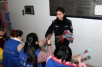 不当空姐做女警 90后女生说更喜欢警服的神圣庄严 - 上海女性