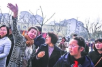 从大肚妈妈到六旬爷爷 沪一中学校园开放日迎4000家长 - 上海女性