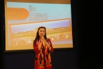 【院部来风】我从新疆来——学生处玛丽亚老师与大一新生共话美丽新疆 - 上海理工大学