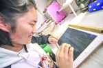 上海初二女生付费写作两天赚8000 将捐给贵州山区学校 - 上海女性