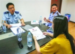 专项工作组对扰民严重的商户开展约谈　/晨报记者　张佳琪 - 新浪上海