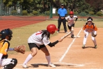 闵行四中的学生正在进行棒球精彩对决。 - 上海交通大学