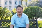 徐志京老师在校园 - 上海海事大学