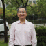 沈秋明老师在校园 - 上海海事大学