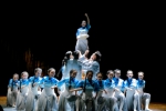 “一舞一实”上海财经大学学生舞蹈团十五周年专场演出举行 - 上海财经大学