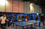 学生在船上进行乒乓球比赛 - 上海海事大学