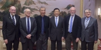 五位诺贝尔物理奖得主同时来上海，应勇市长和他们聊这些 - 复旦大学