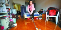 二年级时相依为命的母亲病倒在床 7岁小姑娘挑起家庭重担 - 上海女性
