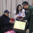 驻沪部队官兵代表慰问市荣誉军人疗养院休养的优抚对象 - 民政局