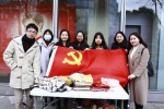 学校党员志愿者积极开展“3·5”学雷锋主题志愿活动 - 上海财经大学