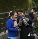 星宝看世界 首届自闭症青少年摄影公益活动在沪举行 - 上海女性