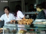 “夜市代名词”巧玲：30年街边小摊变身人气美食 吃的就是感情 - 上海女性