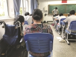 长征中学初三班级四年如一日帮助班级渐冻症同学 - 上海女性