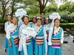 47名云南少数民族山区孩子圆梦上海滩 - 上海女性