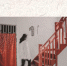 图片说明：深红色木质楼梯盘旋而上。（资料） - 新浪上海