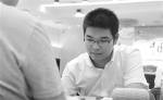 我校大三学生芈昱廷登顶围棋世界第一 - 上海财经大学