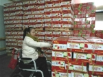 17岁脑瘫姑娘首次创业面临困境 近2千箱新疆水果积压冷库日增成本135元 - 上海女性
