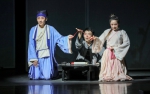 上海话剧艺术中心多媒体舞台剧《白蛇传》来校演出 - 上海财经大学