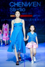 我校师生在中国国际儿童时尚周发布海派儿童时尚新趋势 - 东华大学