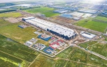 动工至今仅7个月，特斯拉上海超级工厂建设顺利。 本报记者 孟雨涵 摄 - 新浪上海