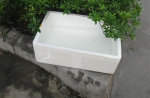 △居民用来洗手的泡沫塑料水箱。 - 新浪上海