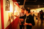 回首红色起点 探寻建党初心——《伟大开端——中国共产党创建历史图片展》在我校举办 - 上海财经大学