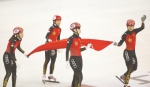 上海超级杯短道速滑男女2000米混合接力再添一金 - 上海女性