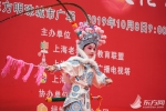 “嘿！我们与新中国同龄” 申城10对幸福伉俪上演婚纱秀 - 上海女性