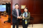 上海市人民政府外事办公室主任张小松一行访问上外 - 上海外国语大学